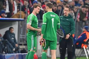 记者：即便诺伊尔保持健康，乌尔比希下赛季也有10到15场出场时间